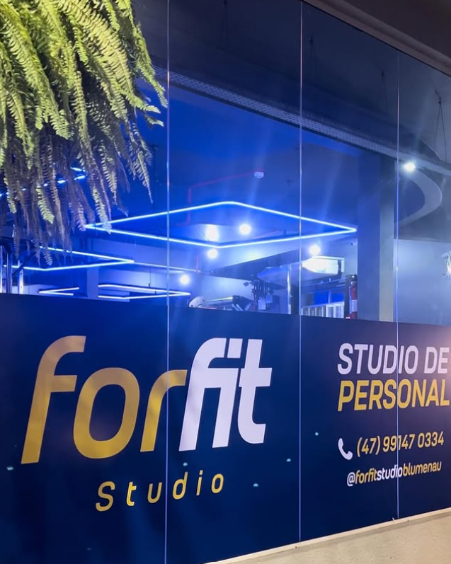 Interior do ForFit Studio em Blumenau